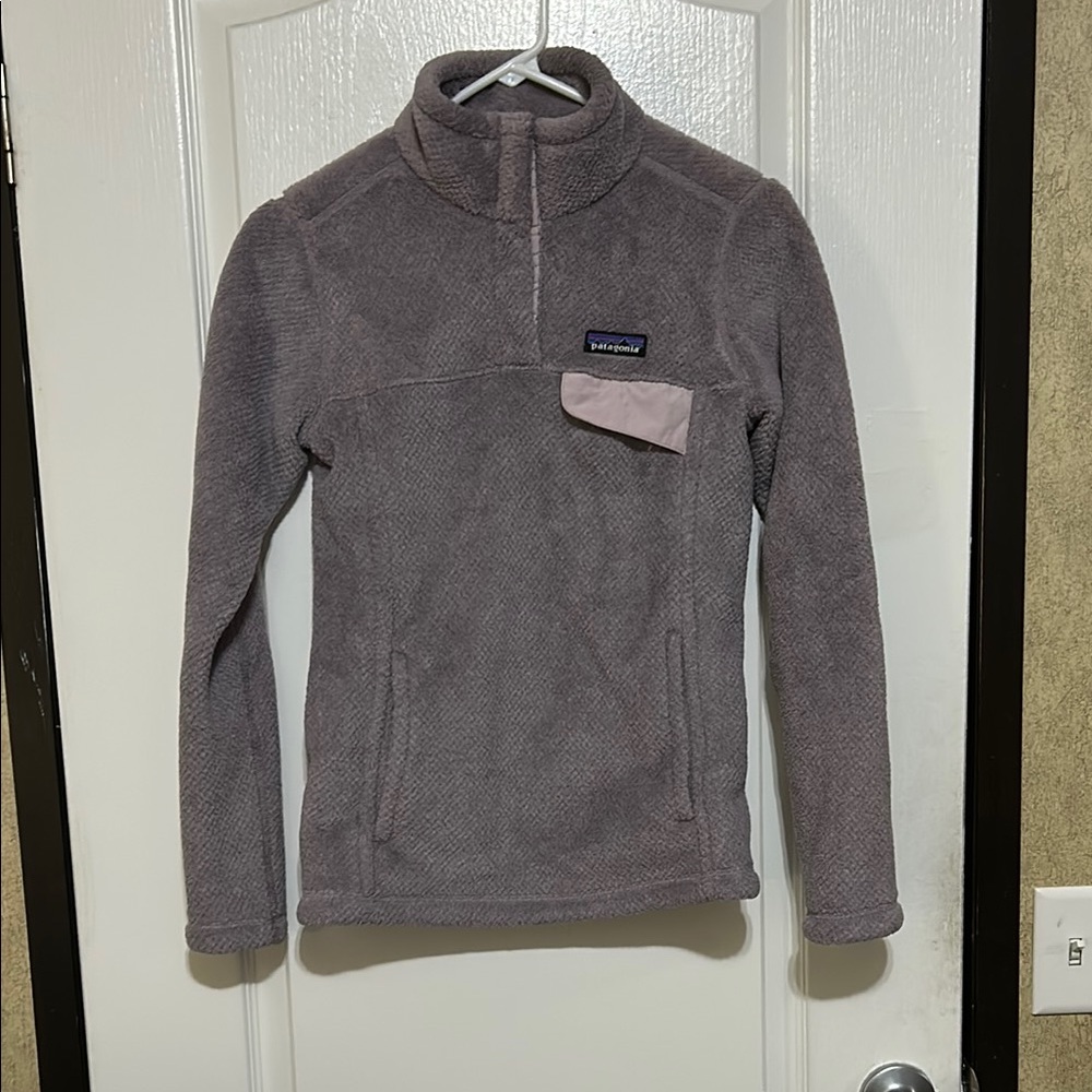 Patagonia women’s pullover